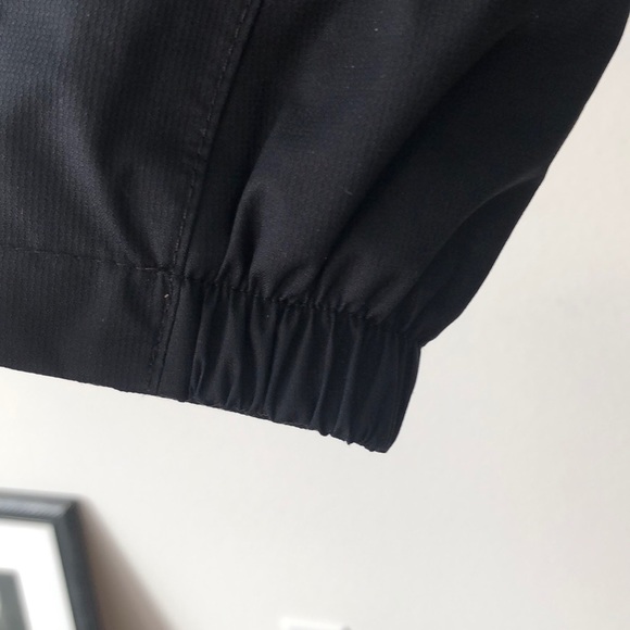 North Face Resolve Plus Waterproof Rain Jacket - Picture 6 of 14